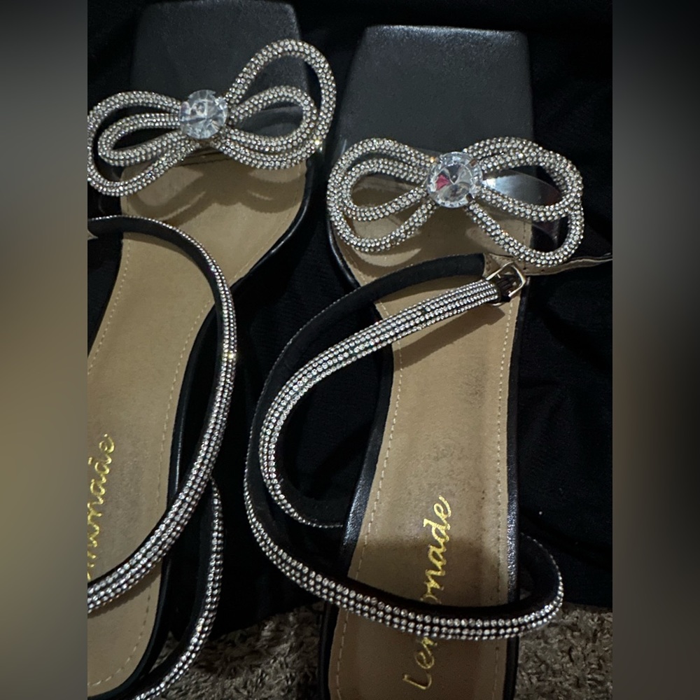 SIZE 11w